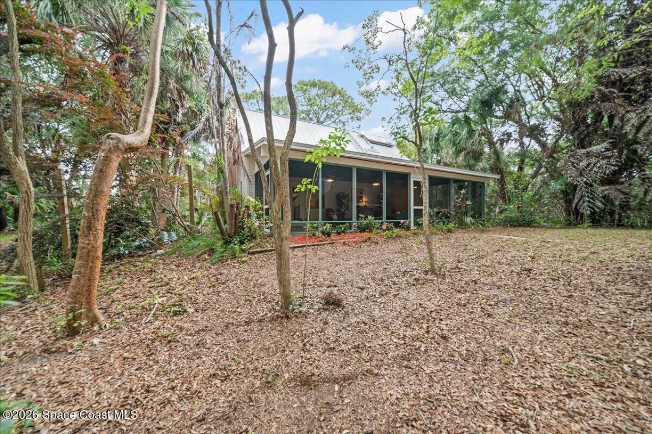 5747 Cajeput Circle, Melbourne Village, FL 32904 Photo