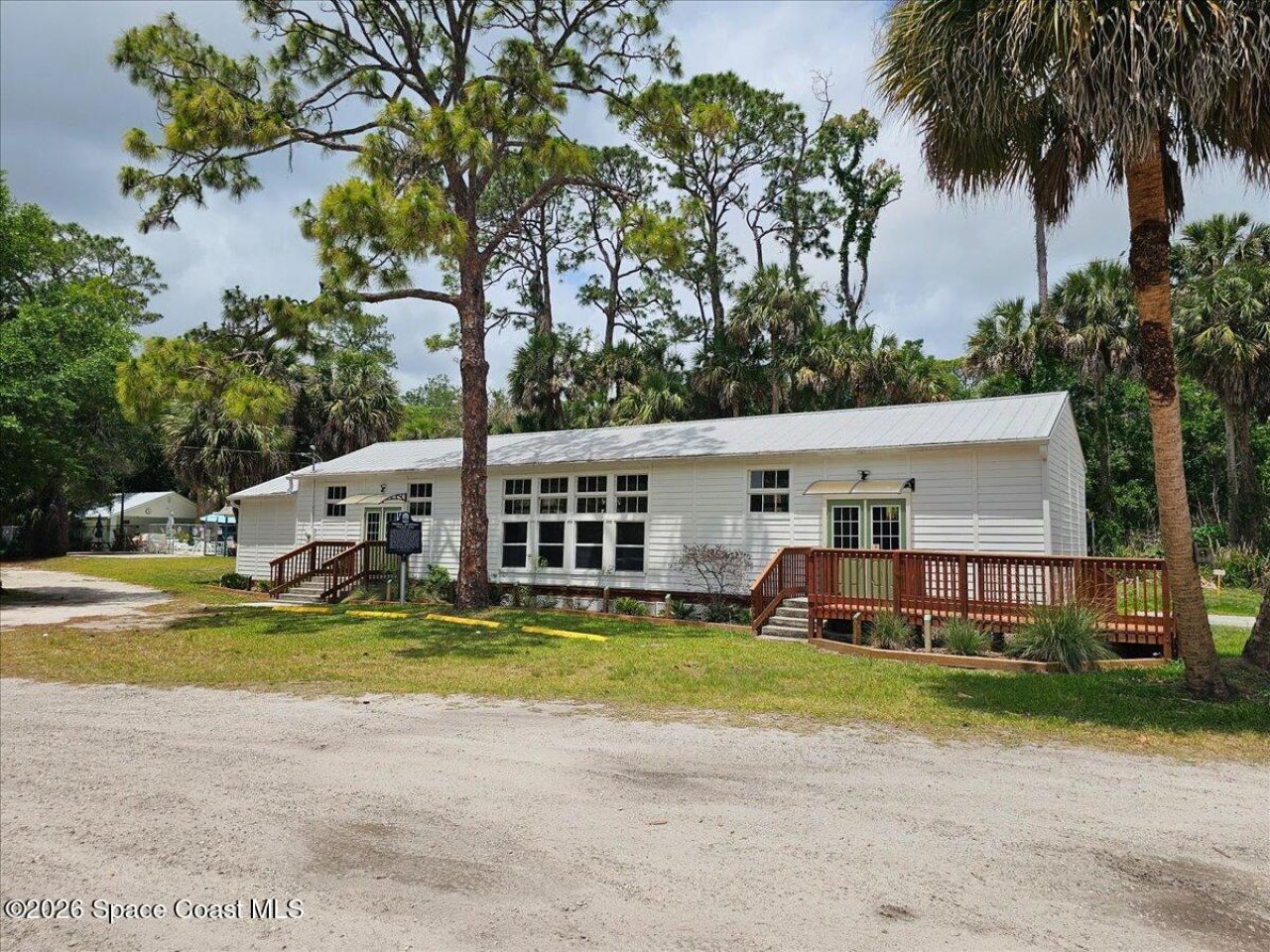 5747 Cajeput Circle, Melbourne Village, FL 32904 Photo