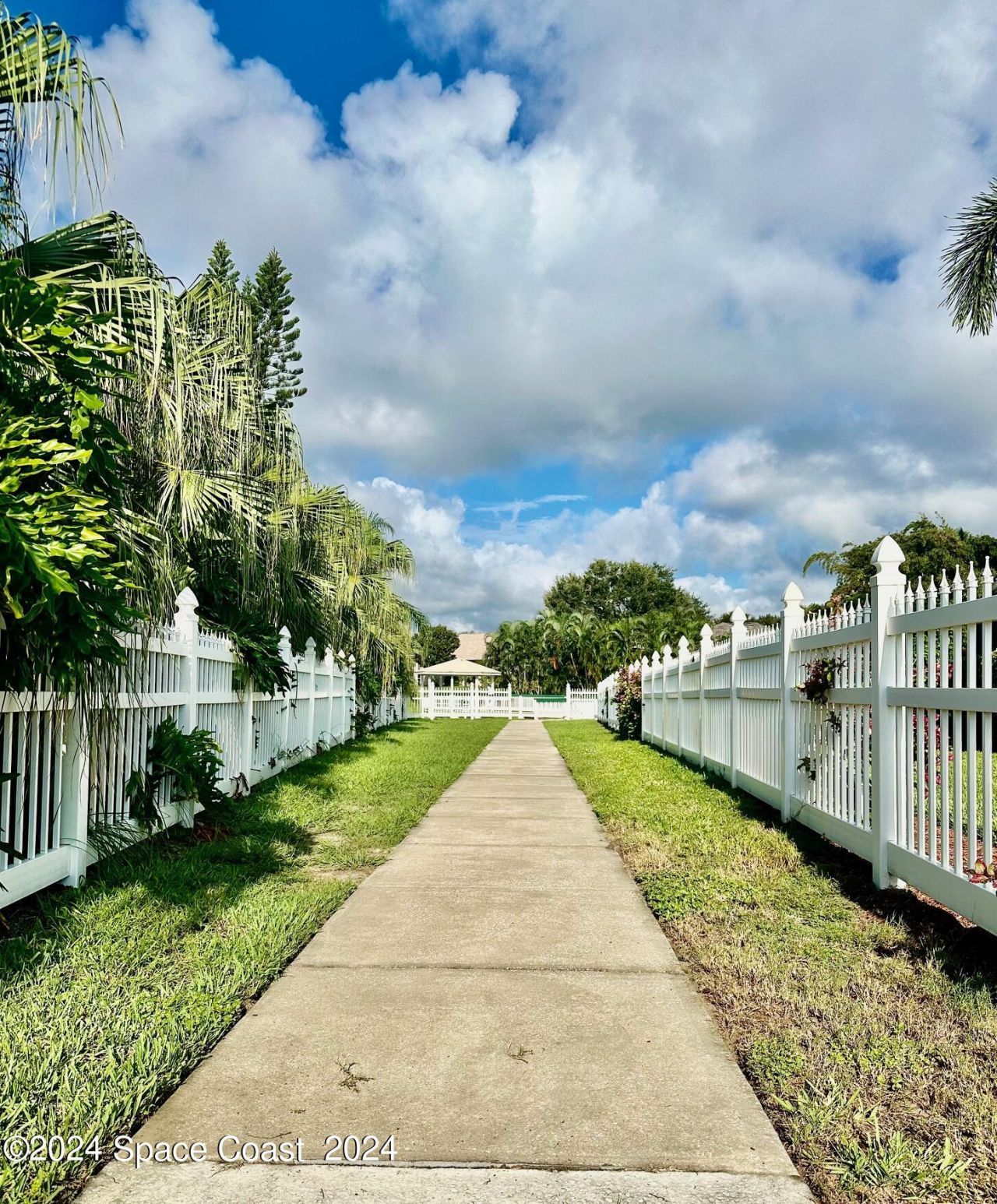 2558 Long Sandy Circle , Merritt Island, FL 32952 Photo