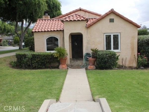 1804 N Belmont Avenue N, Pasadena, CA 91103