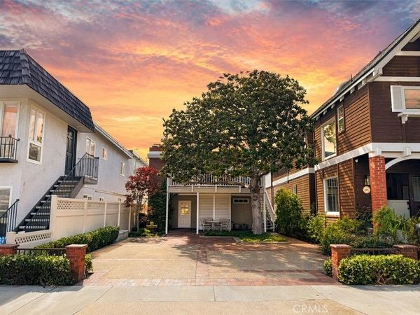 122 Opal Avenue, Unit 2, Newport Beach, CA 92662