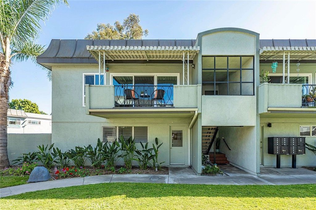 5200 E Atherton, Unit 123, Long Beach, CA 90815 Main Photo