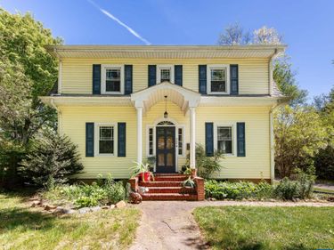 908 WOODROW AVE , Waynesboro, VA 22980