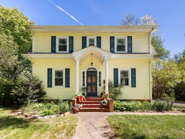 908 WOODROW AVE , Waynesboro, VA 22980