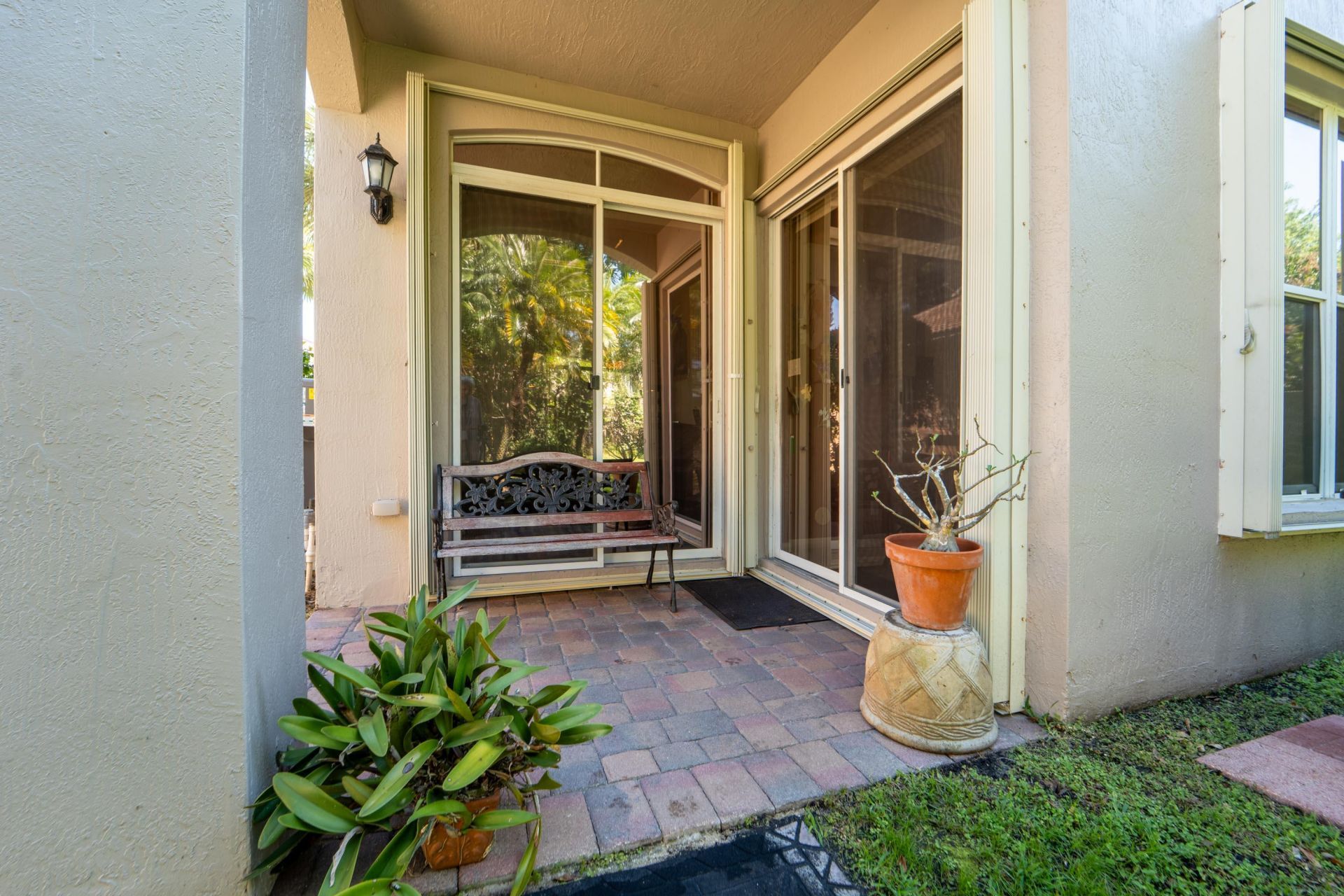 6593 Lurais Drive, Lake Worth, FL 33463 Photo