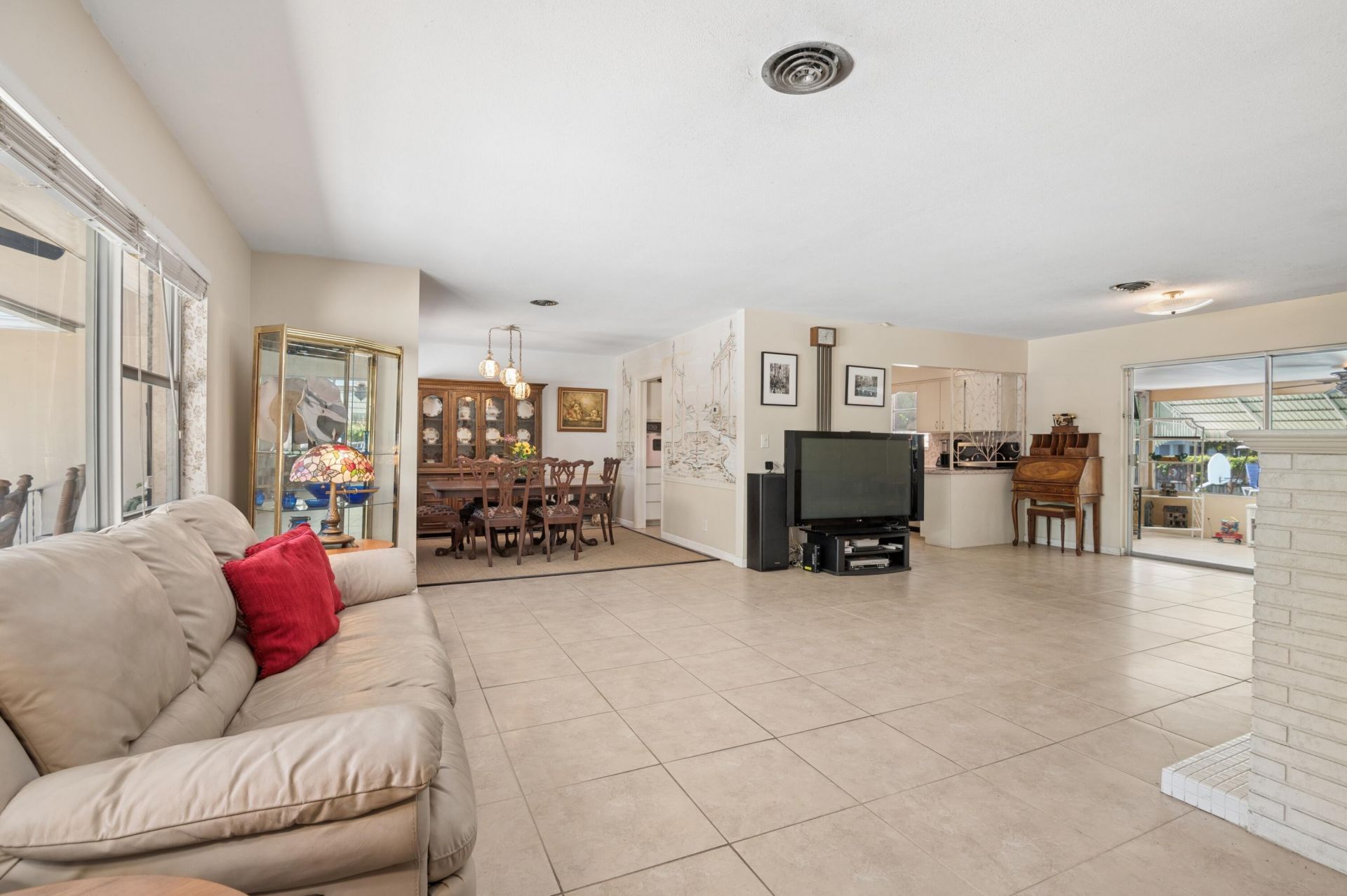 4011 SW 2nd Street, Plantation, FL 33317 Photo