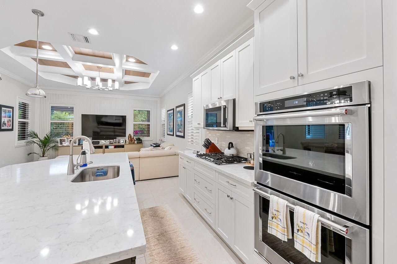 8040 NW 112th Terrace, Parkland, FL 33076 Photo