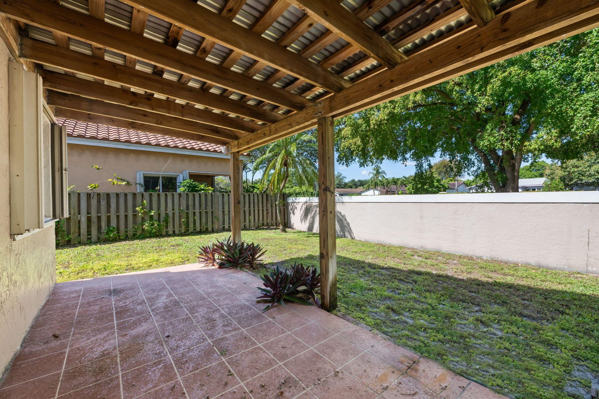 201 NW 101st Avenue, Plantation, FL 33324 Photo