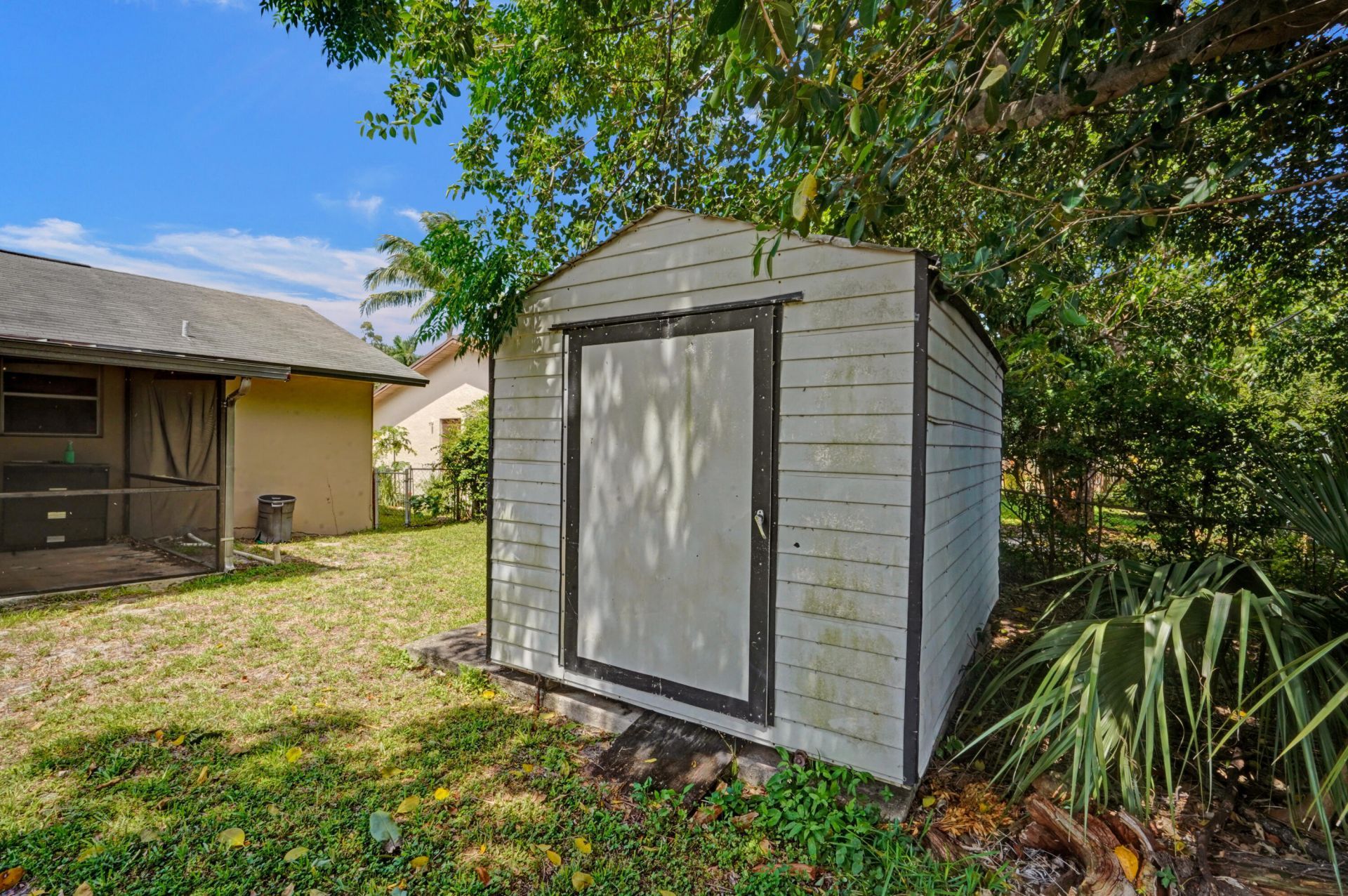 2886 Floral Road, Lake Worth, FL 33462 Photo