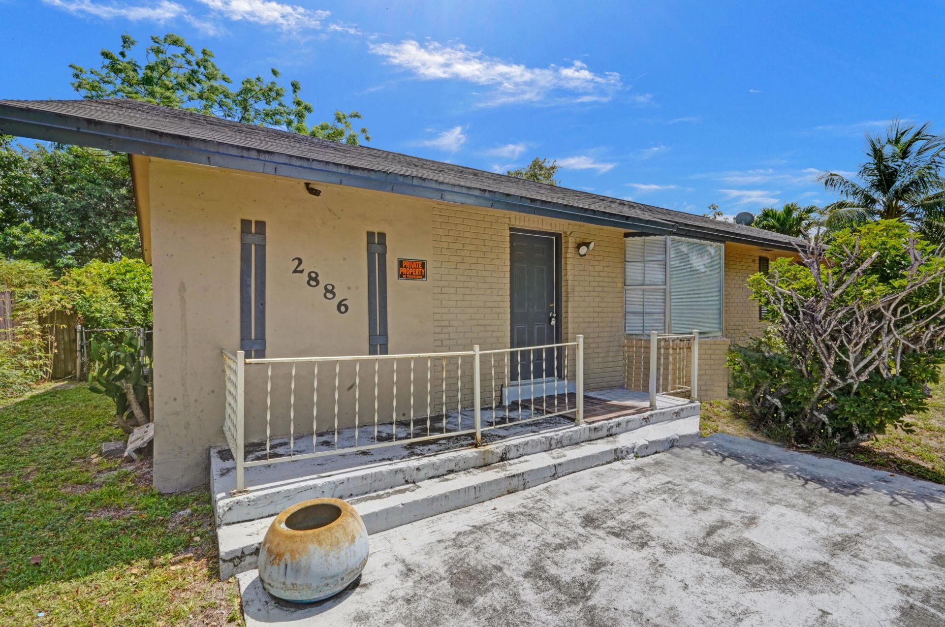 2886 Floral Road, Lake Worth, FL 33462 Photo