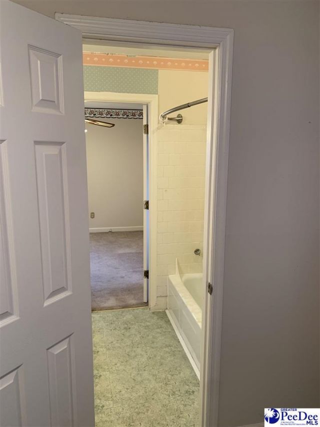 2230 Eaton Circle Photo 30