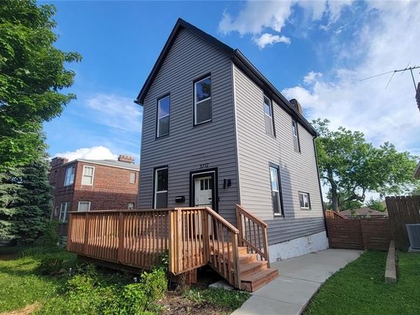 3712 Phillips Place , St Louis, MO 63116