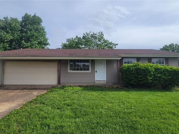 2811 Vineyard Drive , Arnold, MO 63010