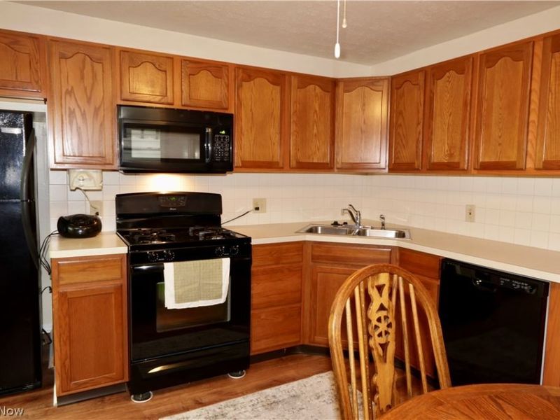 229 Lexington Avenue, Elyria, OH 44035 Photo 5