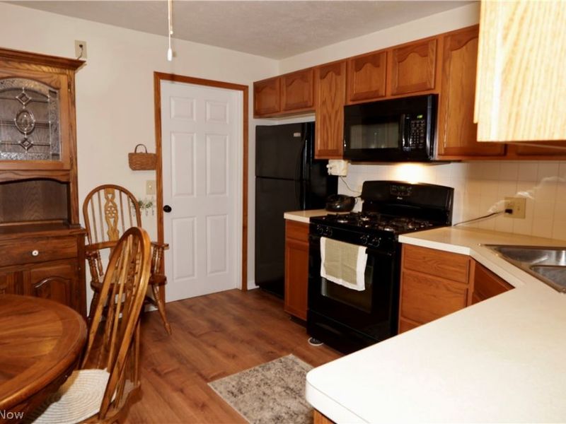 229 Lexington Avenue, Elyria, OH 44035 Photo 6