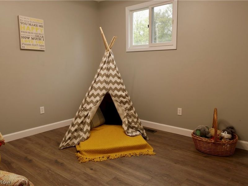 8859 Bender Road , North Ridgeville, OH 44039 Photo 21