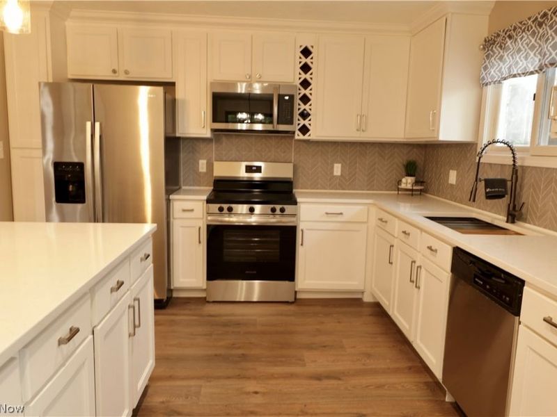 8859 Bender Road , North Ridgeville, OH 44039 Photo 5