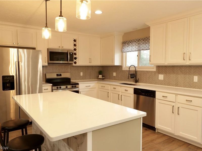 8859 Bender Road , North Ridgeville, OH 44039 Photo 6