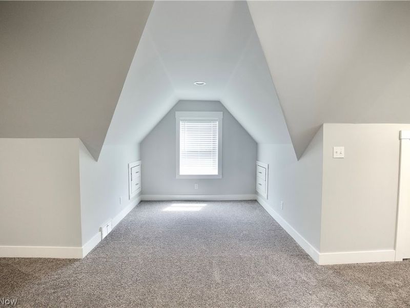 21001 Wilmore Avenue, Euclid, OH 44123 Photo 24