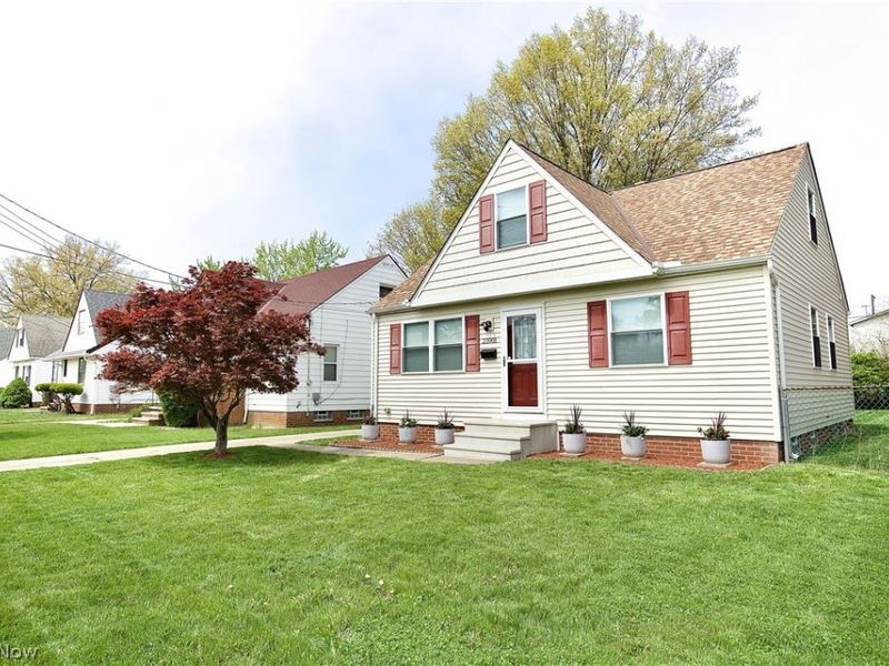 21001 Wilmore Avenue, Euclid, OH 44123 Photo 4