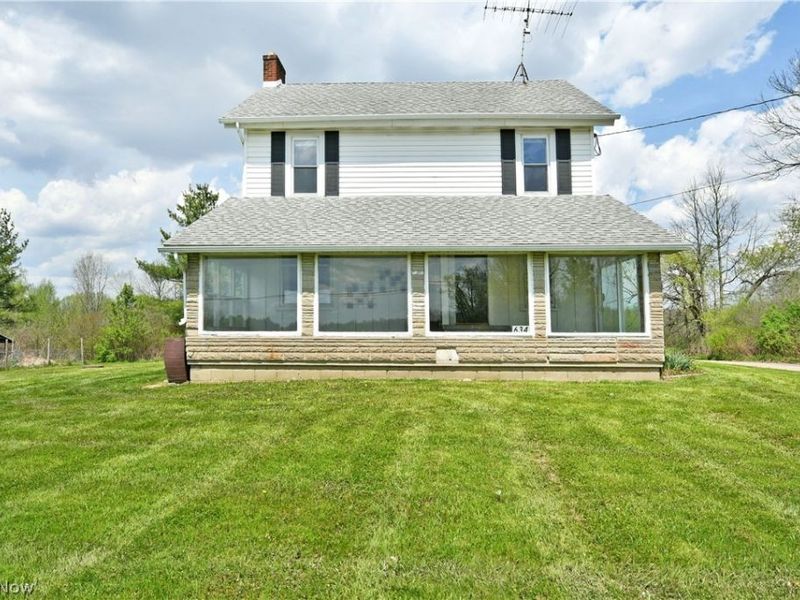 634 Bristol Champion Townline Road NE, Bristolville, OH 44402 Photo 1