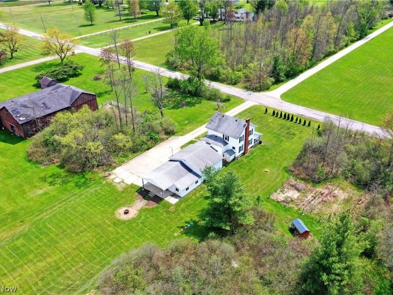 634 Bristol Champion Townline Road NE, Bristolville, OH 44402 Photo 10