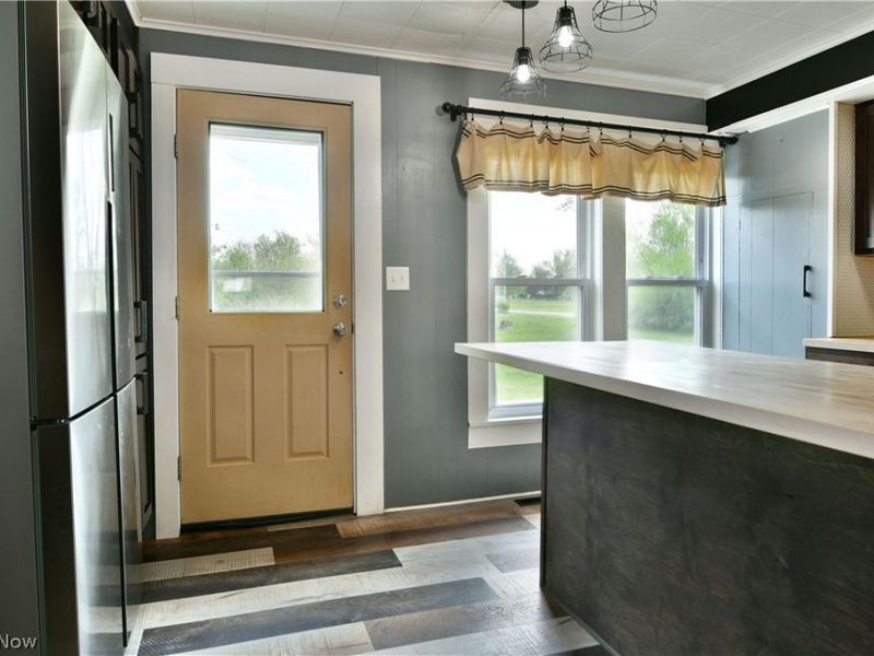 634 Bristol Champion Townline Road NE, Bristolville, OH 44402 Photo 17
