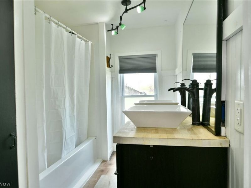 634 Bristol Champion Townline Road NE, Bristolville, OH 44402 Photo 37