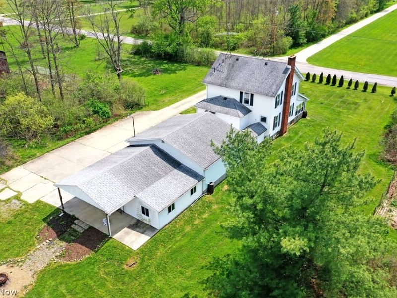 634 Bristol Champion Townline Road NE, Bristolville, OH 44402 Photo 9