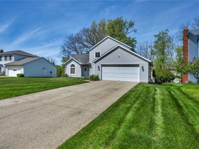 5165 Stevenson Street, Richmond Heights, OH 44143 Photo 3
