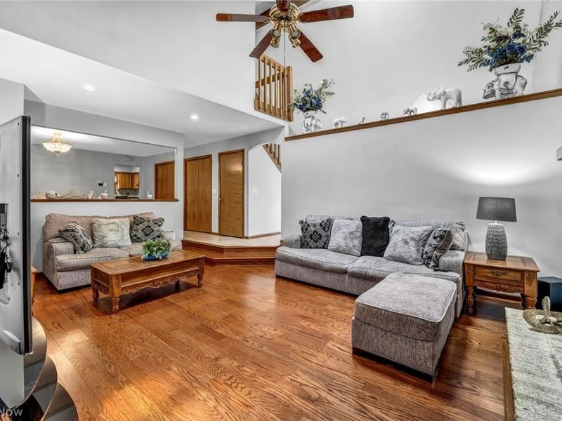 5165 Stevenson Street, Richmond Heights, OH 44143 Photo 9