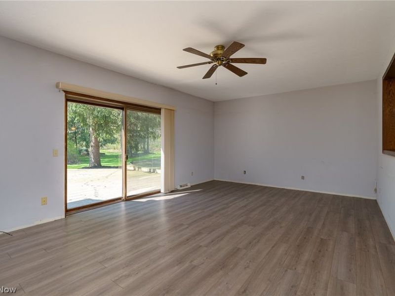 230 Salem Court, Hinckley, OH 44233 Photo 8