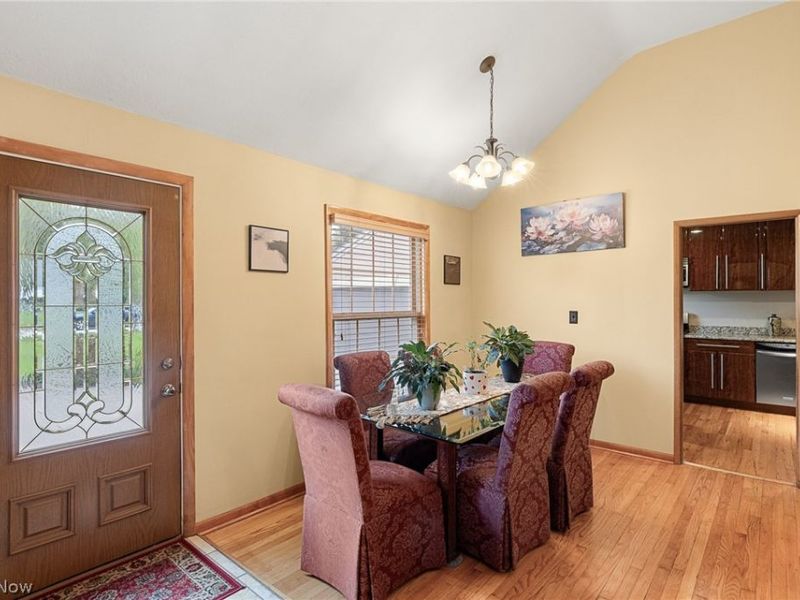 3755 Concord Drive, Beachwood, OH 44122 Photo 3