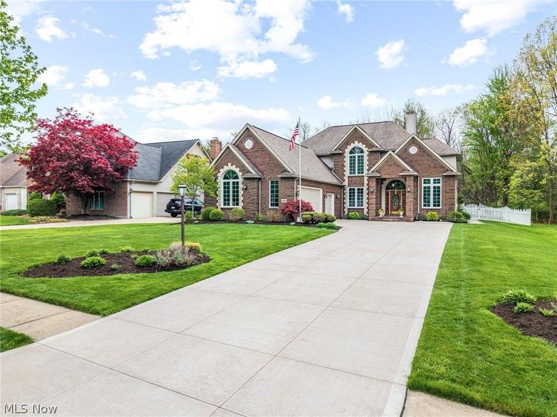 19959 Shenandoah Ridge , Strongsville, OH 44149 Photo 2