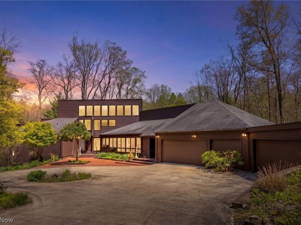 6 Whisperwood Lane , Hunting Valley, OH 44022