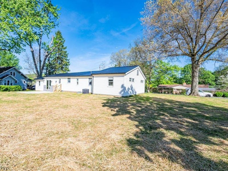 16433 Swickard Street , Calcutta, OH 43920 Photo 44