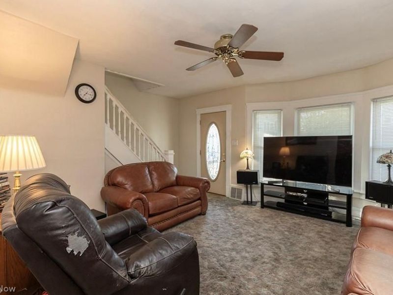 115 Riverdale Court, Elyria, OH 44035 Photo 9