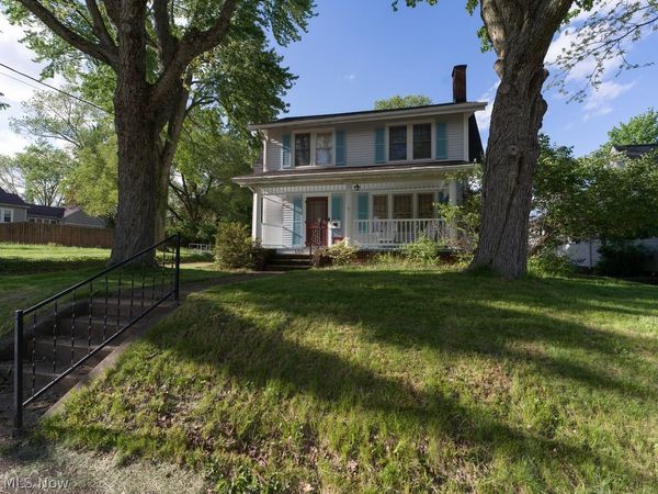 133 Bonnett Street SW, North Canton, OH 44720