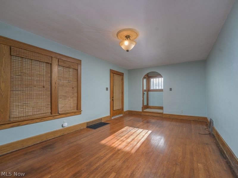 133 Bonnett Street SW, North Canton, OH 44720 Photo 2