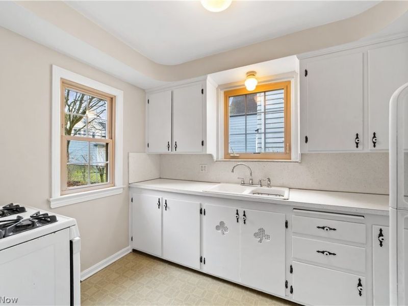3557 Normandy Road, Shaker Heights, OH 44120 Photo 10