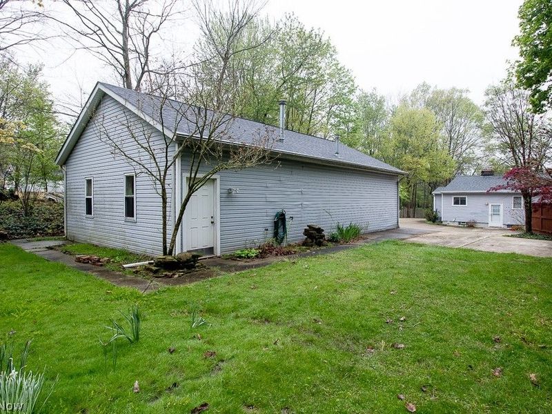 7511 Kellogg Road, Concord Township, OH 44077 Photo 3