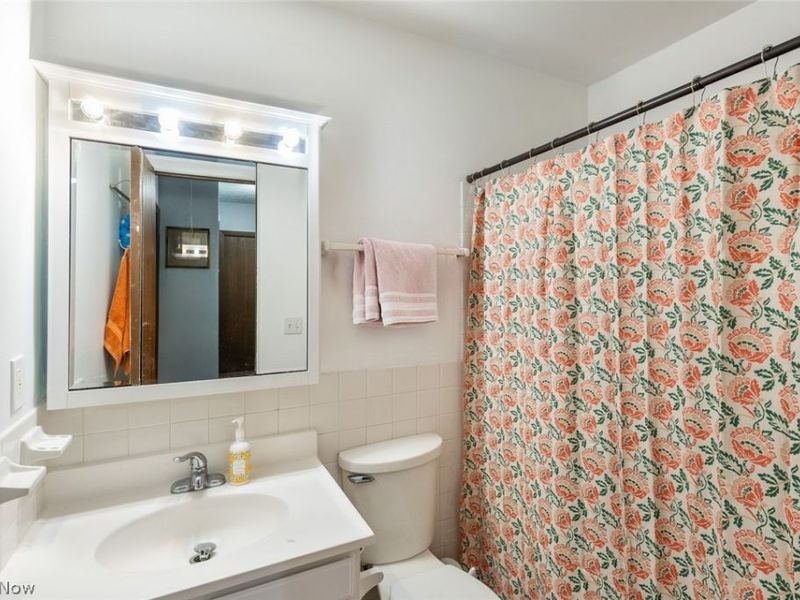 3265 Mayfield Road, Unit 31, Cleveland Heights, OH 44118 Photo 14