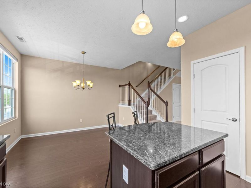 6136 N Pointe, Pepper Pike, OH 44124 Photo 12