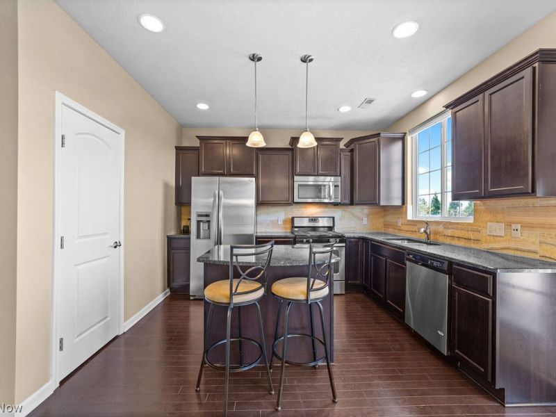 6136 N Pointe , Pepper Pike, OH 44124 Photo 9