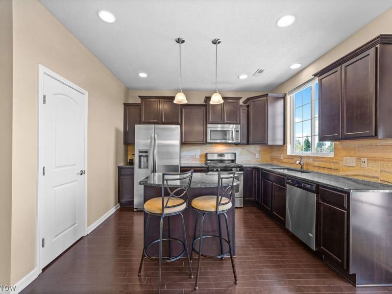 6136 N Pointe, Pepper Pike, OH 44124 Photo 9