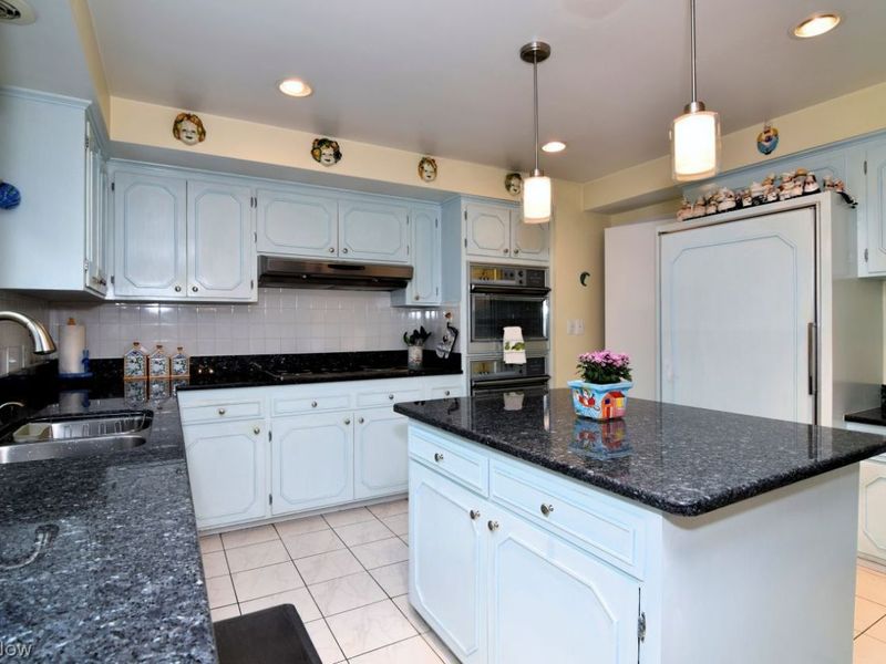 30850 Gates Mills Boulevard, Pepper Pike, OH 44124 Photo 11