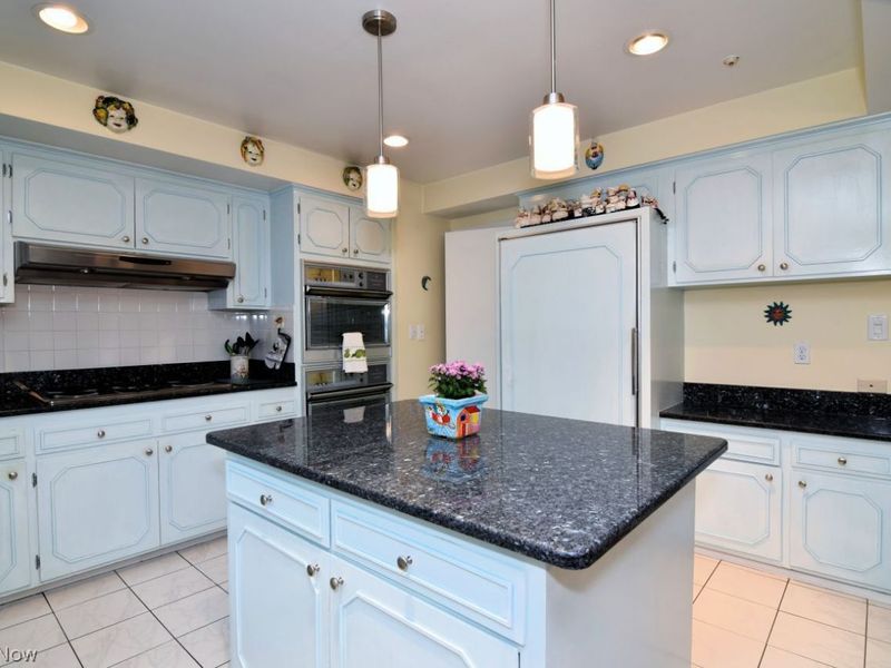 30850 Gates Mills Boulevard, Pepper Pike, OH 44124 Photo 12