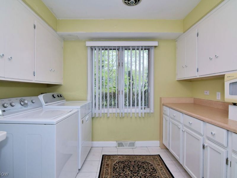 30850 Gates Mills Boulevard, Pepper Pike, OH 44124 Photo 17