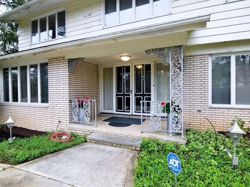 30850 Gates Mills Boulevard, Pepper Pike, OH 44124 Photo 3