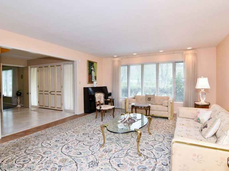 30850 Gates Mills Boulevard, Pepper Pike, OH 44124 Photo 5